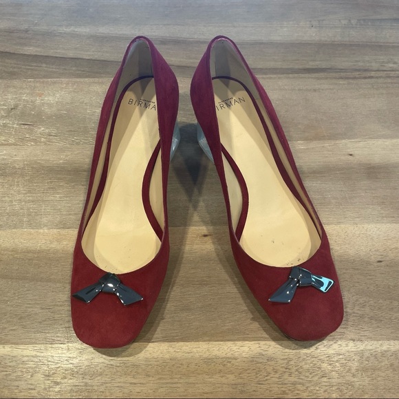 Alexandre Birman Red Suede clear heel with metal Bow Size 37. Great Condition. - Picture 4 of 4